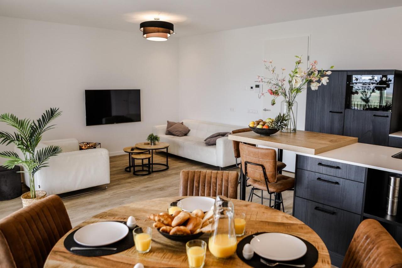 Luxe 4 Persoons Appartement In Residence Marina Kamperland 2C Екстериор снимка