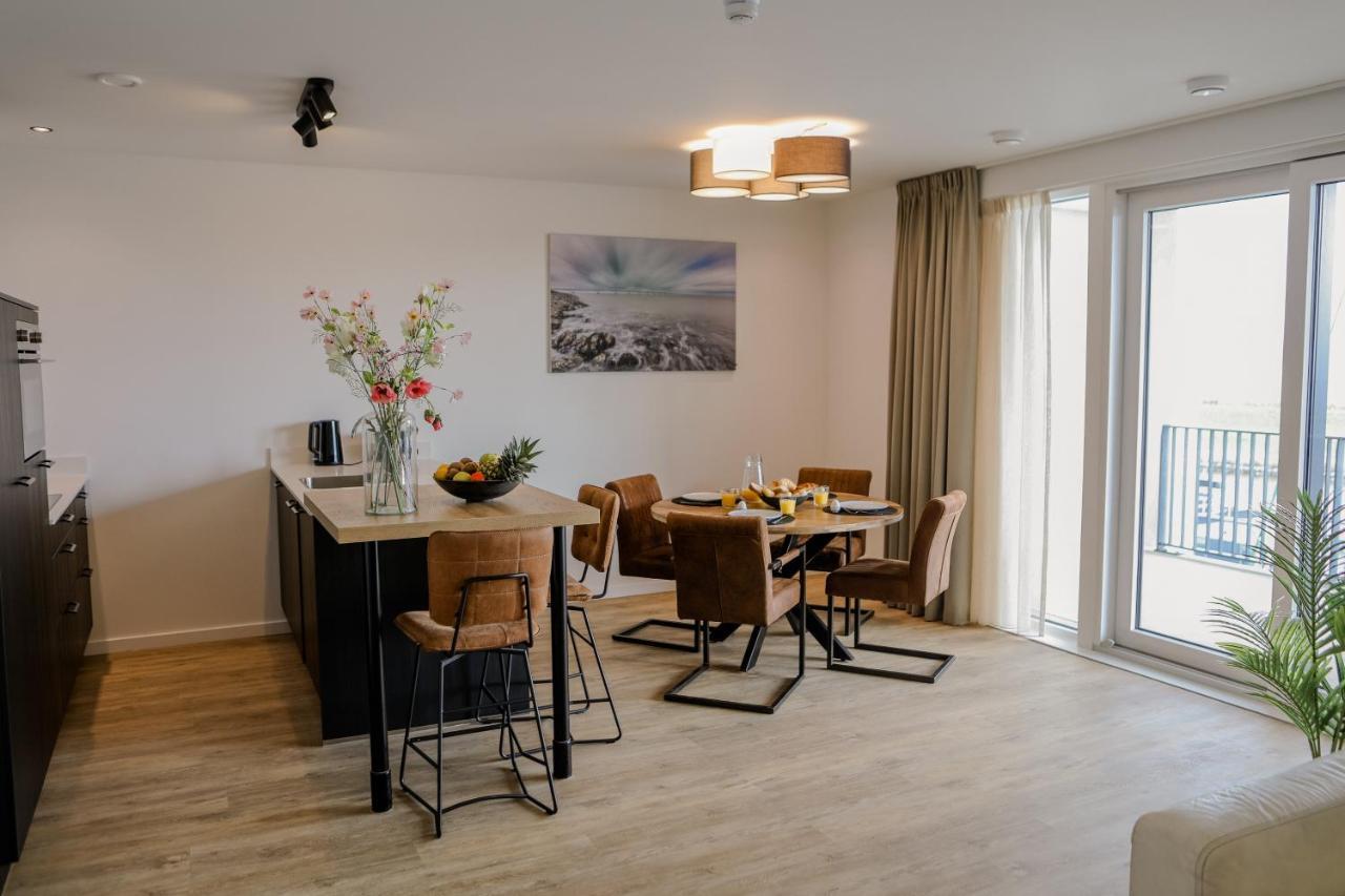 Luxe 4 Persoons Appartement In Residence Marina Kamperland 2C Екстериор снимка