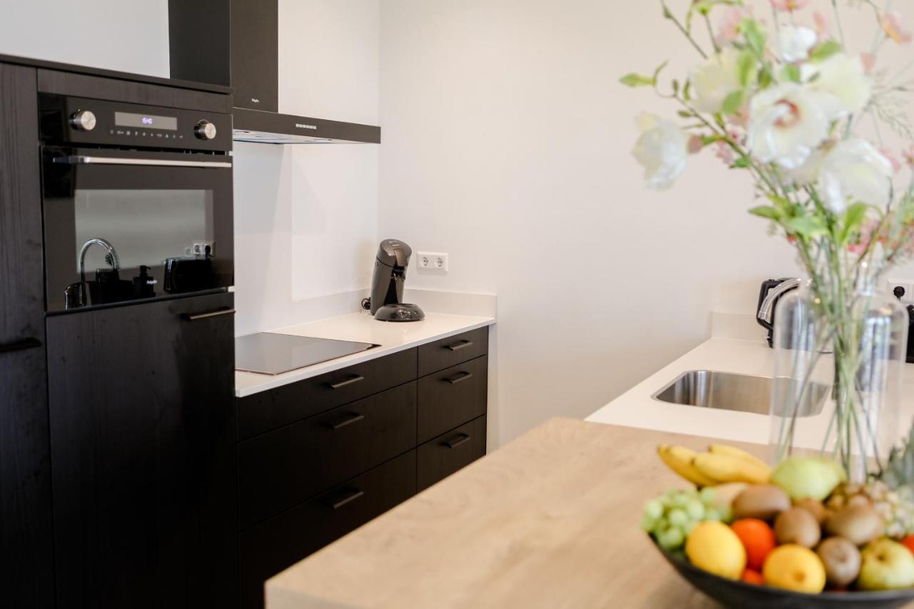 Luxe 4 Persoons Appartement In Residence Marina Kamperland 2C Екстериор снимка