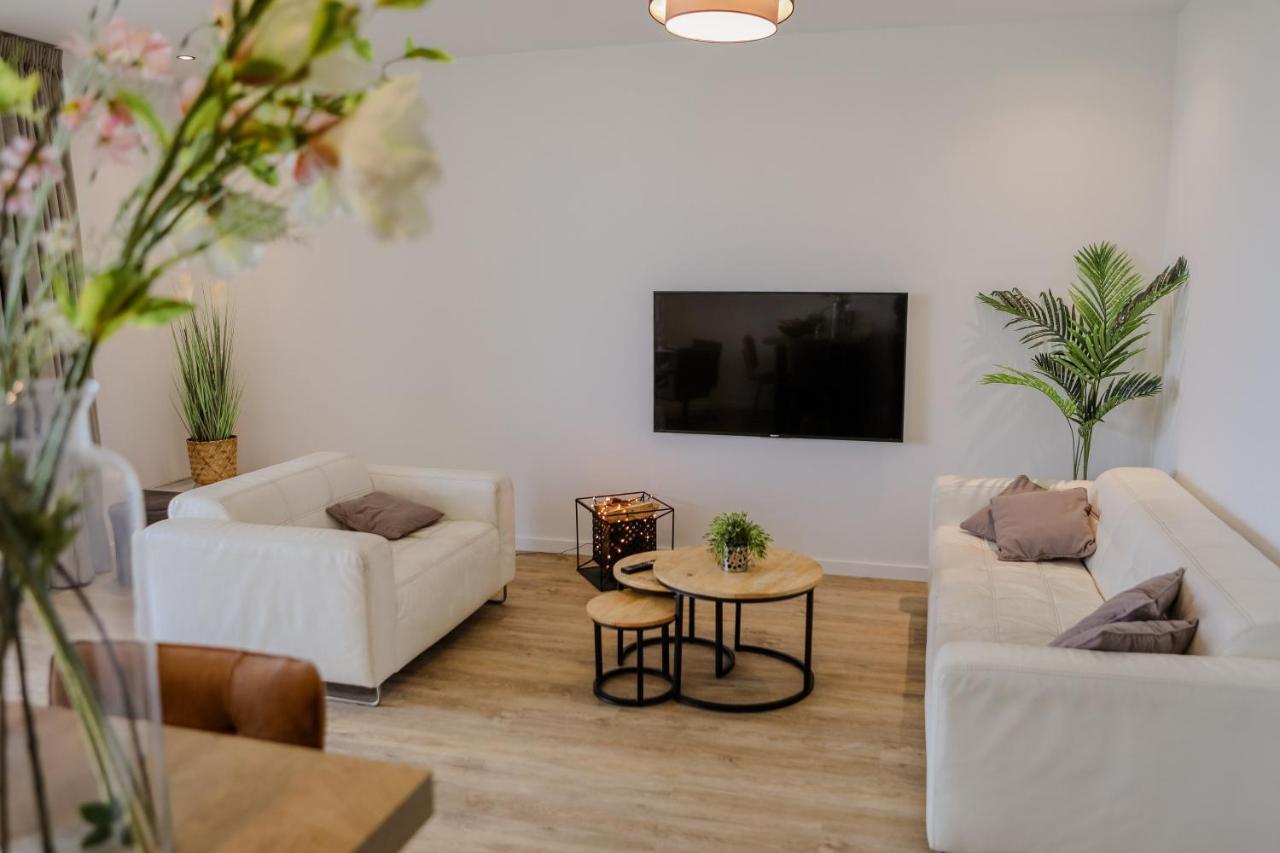 Luxe 4 Persoons Appartement In Residence Marina Kamperland 2C Екстериор снимка